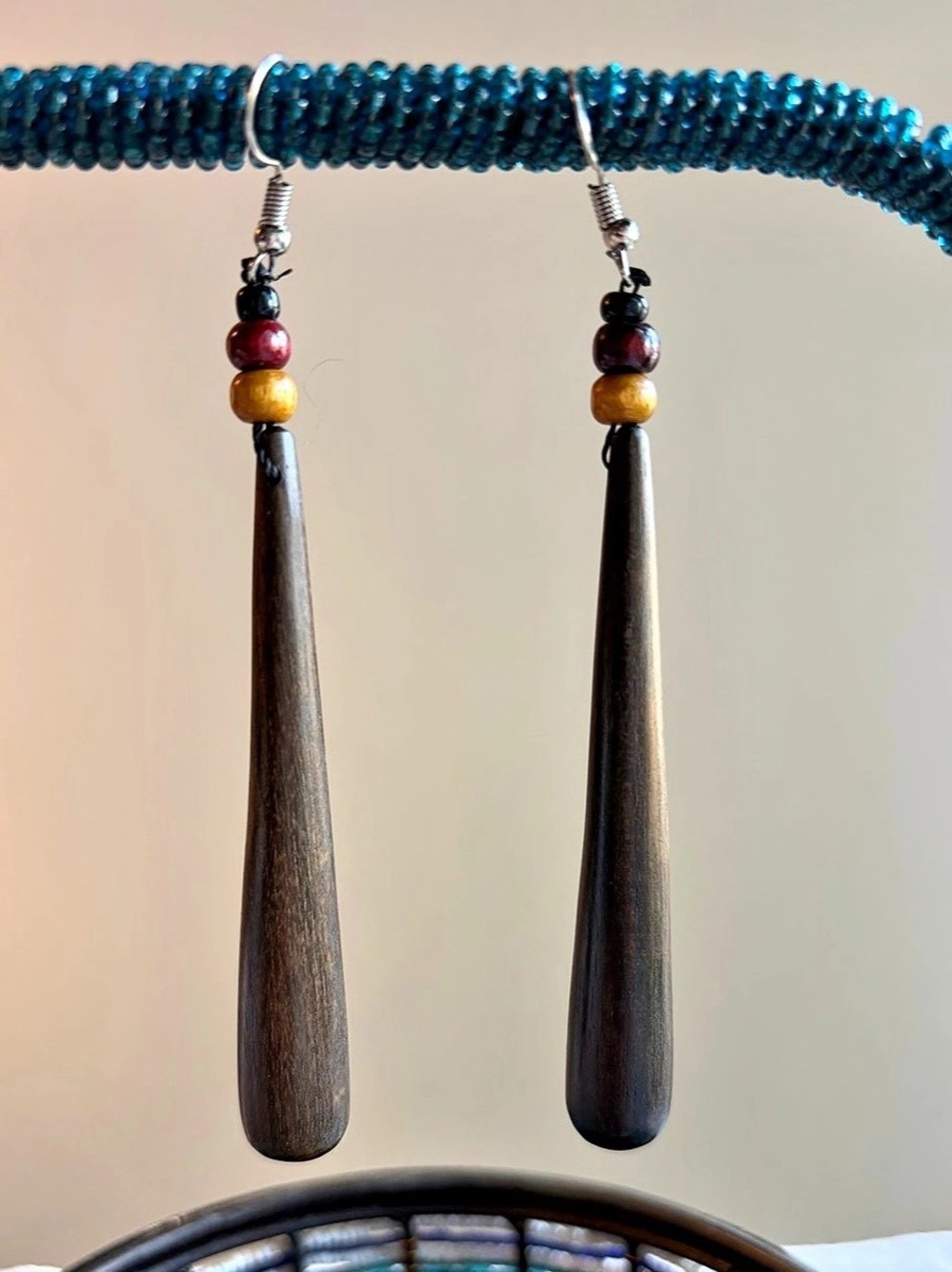 3/$30✨🤎Boho Long Wood & Bead Drop Earrings Brown & Black✨3.5” length